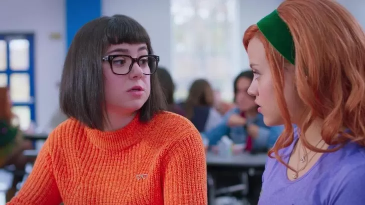 Daphne ve Velma izle
